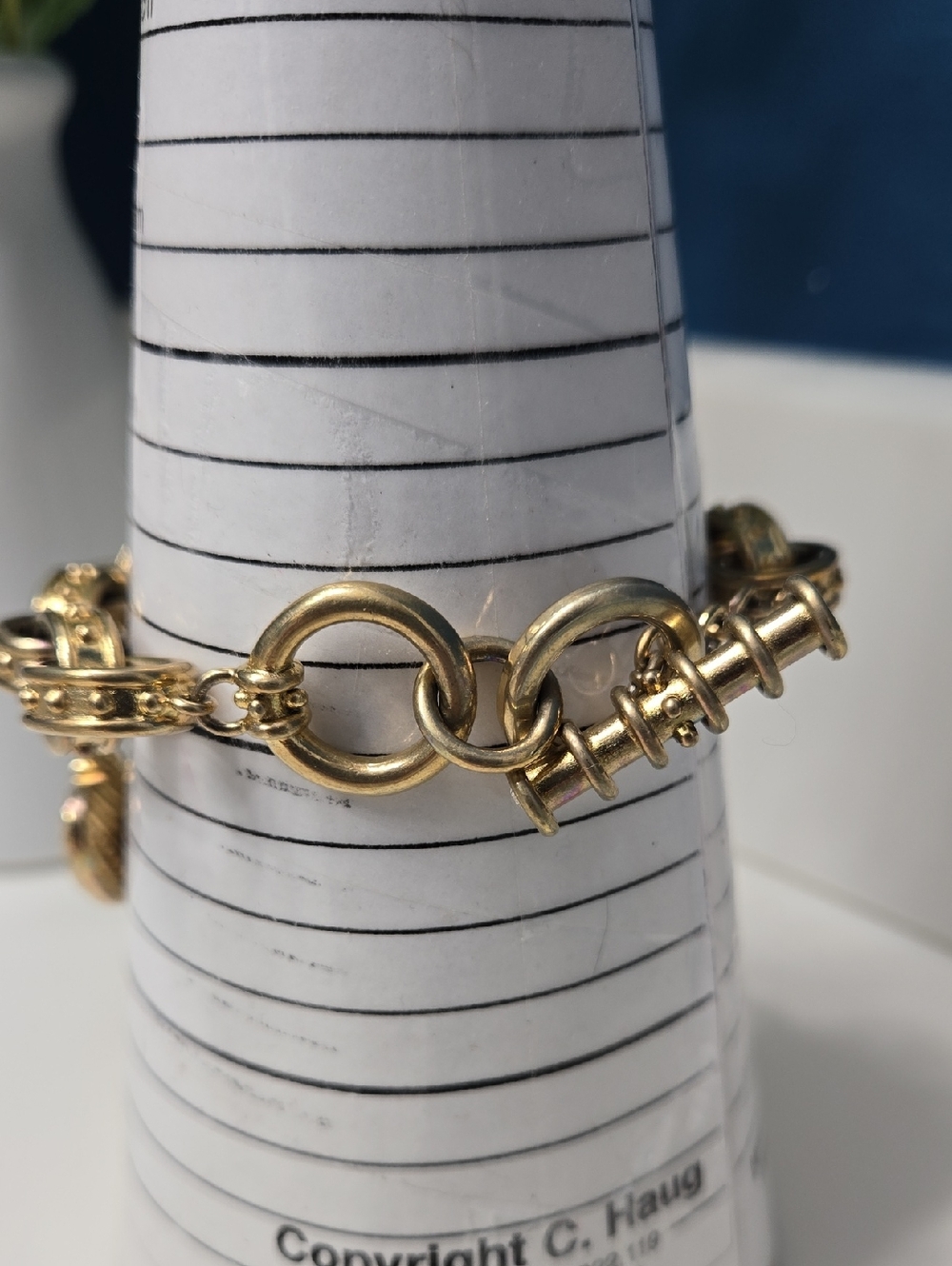 Anne Klein Vintage Gold Tone Charm Bracelet with Heart Watch & Floral Charms - Picture 9 of 15